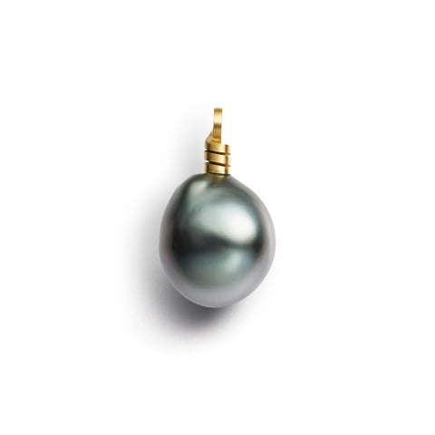 Tahitian Pearl Pendant